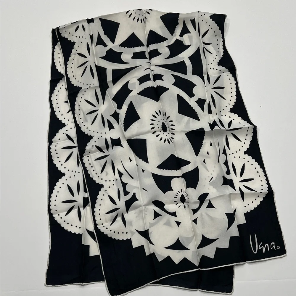 Vintage Vera Neumann black and White Patterned Oblong Scarf 44” x 14” handrolled